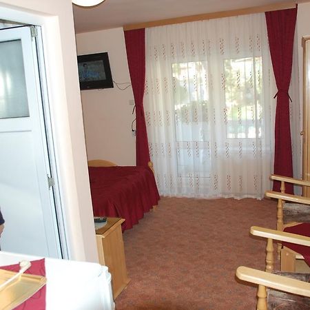 Pension Raluca Sinaia Ngoại thất bức ảnh